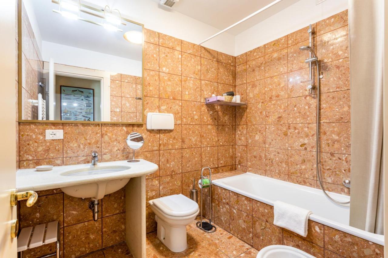 Molino Stucky Residence Suites II เวนิส ภายนอก รูปภาพ